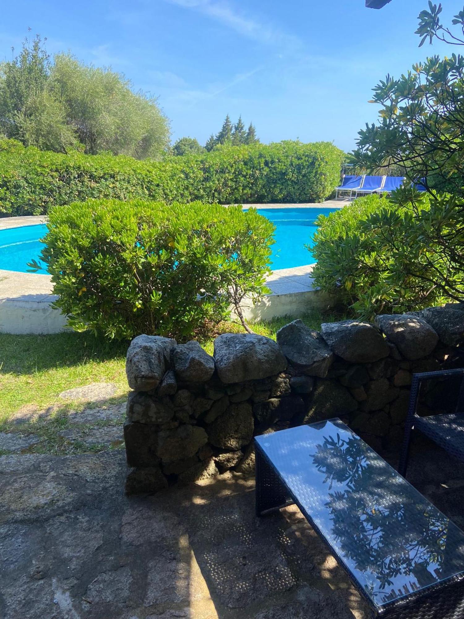 Domus Liscia Di Vacca Aparthotel Εξωτερικό φωτογραφία